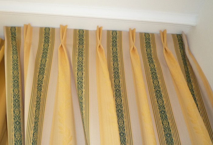 TAKTO VYPADAJÍ ZBLÍZKA. Detail vlámských skladů. TAKTO VYPADAJÍ ZBLÍZKA. Detail vlámských skladů.