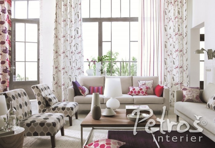 ZÁVĚSY V PŘÍRODNÍM STYLU ovšem nabízejí i další luxusní značky. Toto je například kolekce dekoračních látek v přírodním stylu luxusní francouzské značky Camengo.