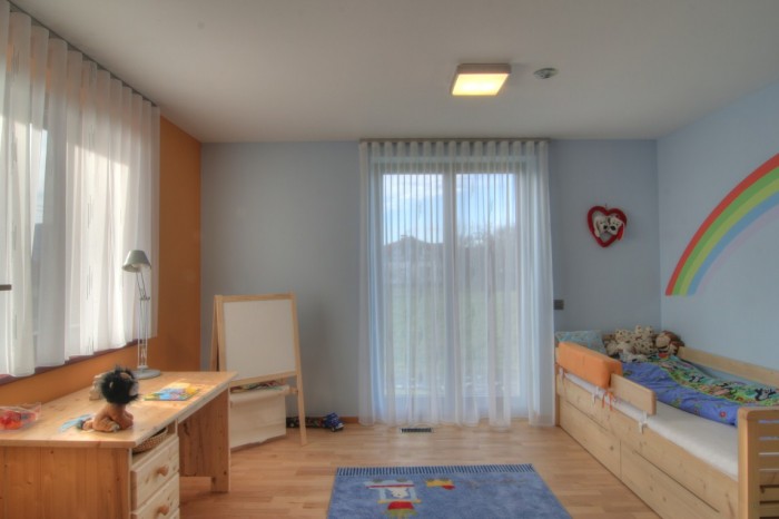 SLUŠÍ I DĚTSKÝM POKOJŮM. Wave systém sluší nejen luxusním obývacím pokojům, ale i například dětským pokojům či kancelářím. SLUŠÍ I DĚTSKÝM POKOJŮM. Wave systém sluší nejen luxusním obývacím pokojům, ale i například dětským pokojům či kancelářím.